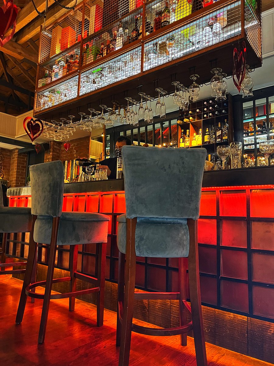bar (1)
