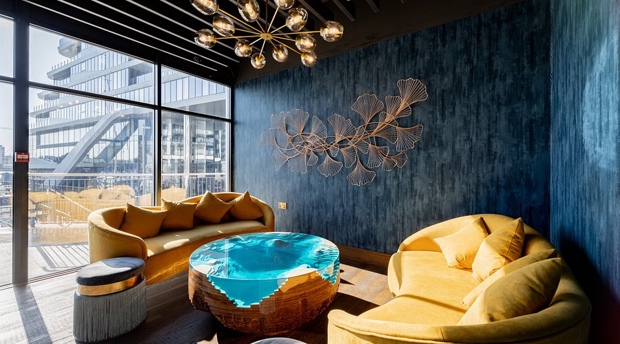cocktail-lounge