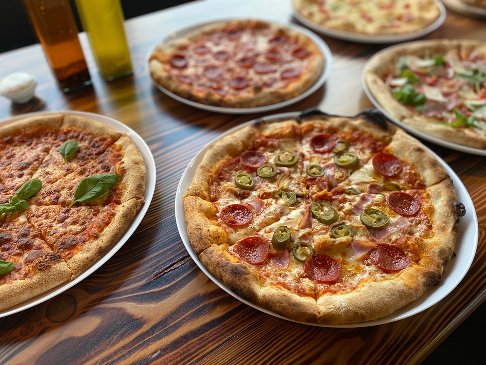 pizzas