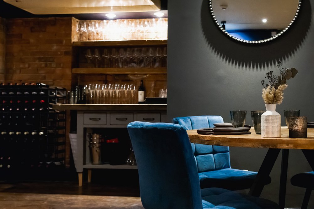 rustic-interior