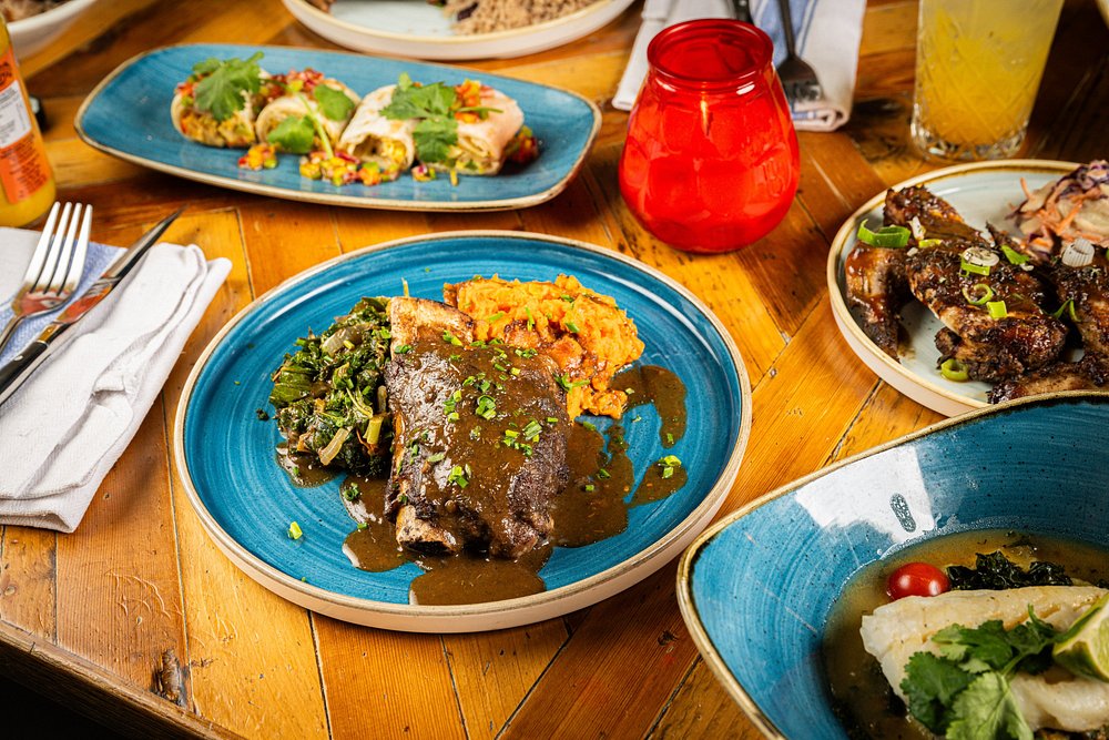 serving-up-fresh-caribbean (2)