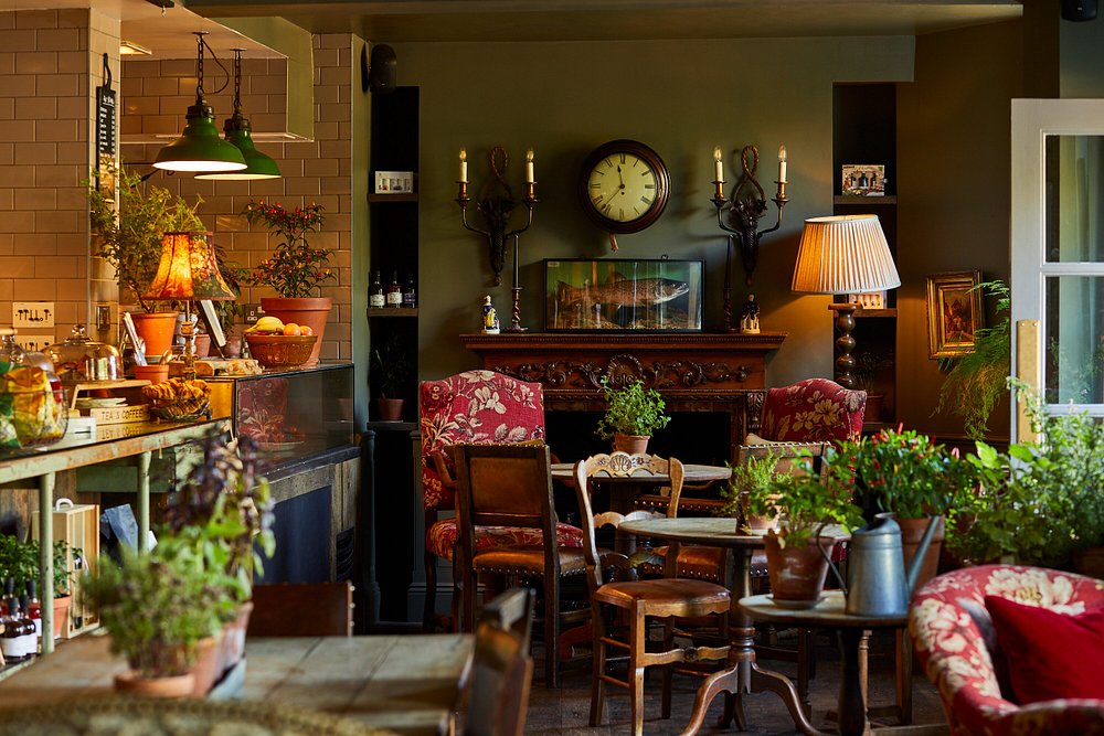 the-pig-in-the-wall-restaurant