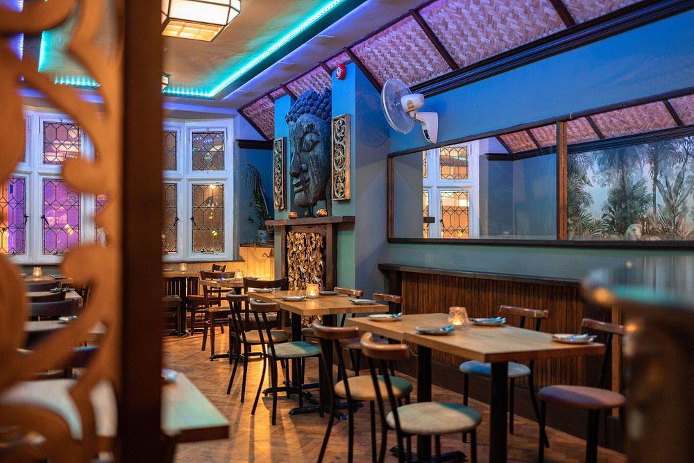 upstairs-dining-and-function